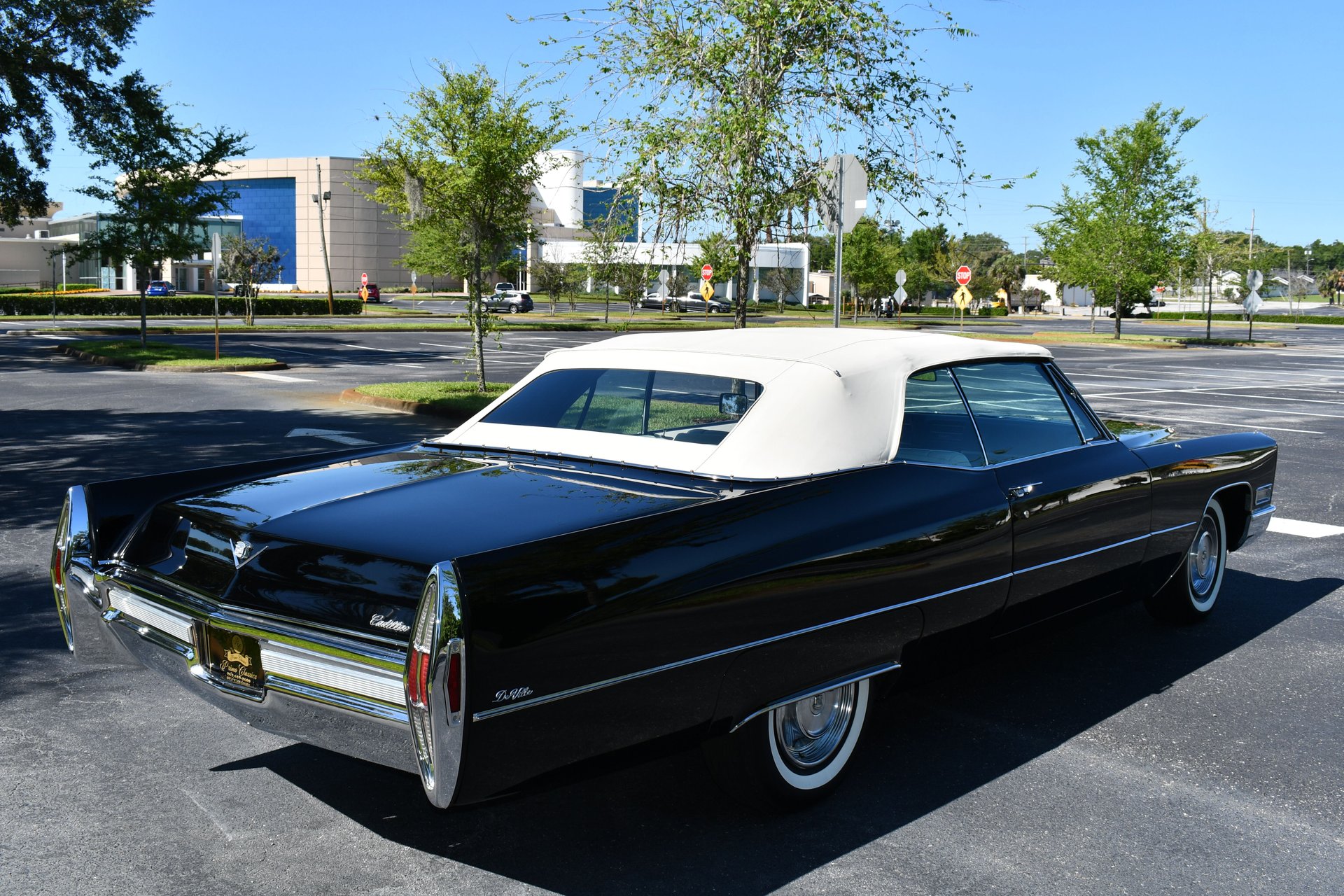 1968 CADILLAC DEVILLE - Image 10