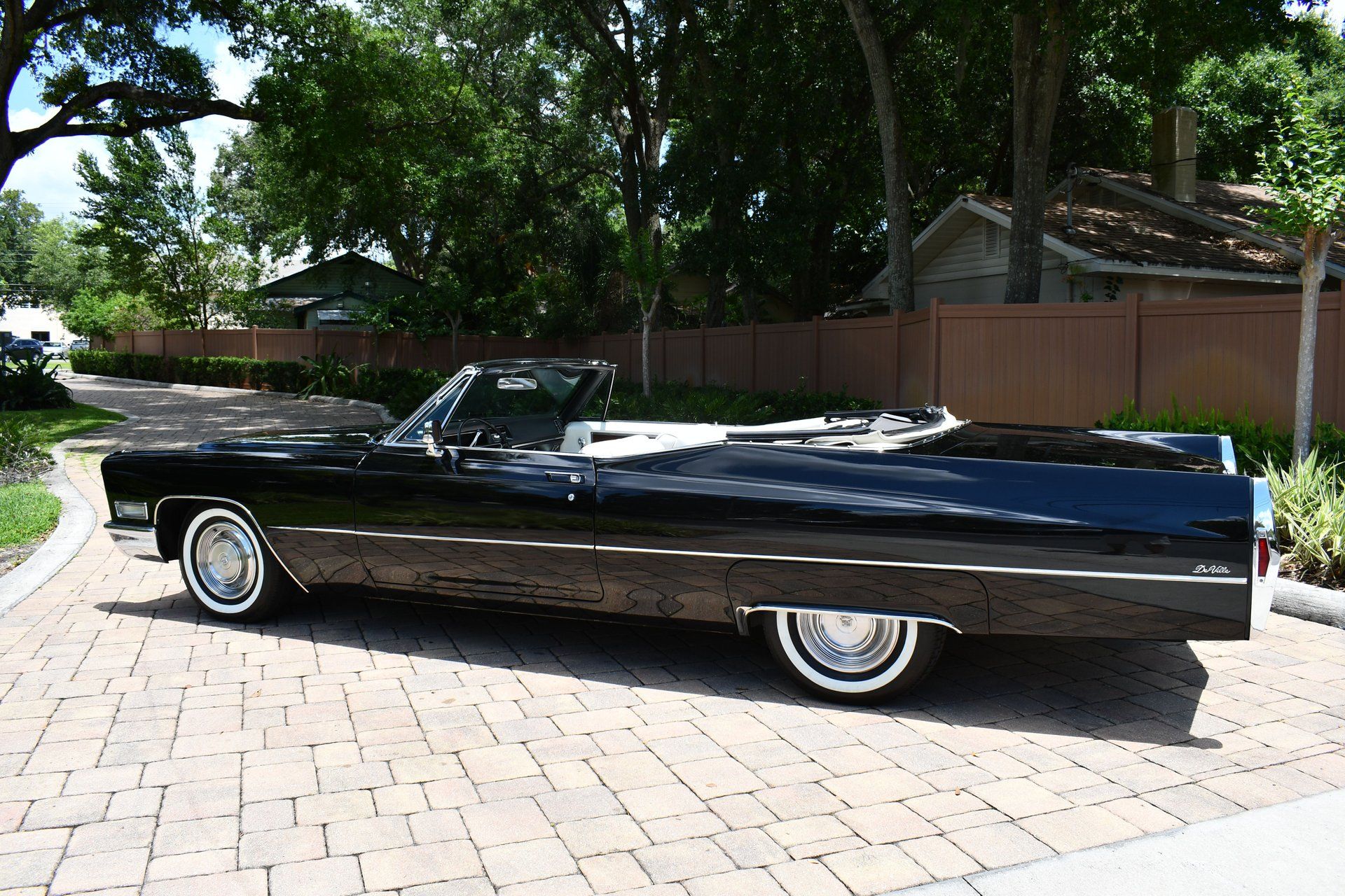 1968 CADILLAC DEVILLE - Image 4