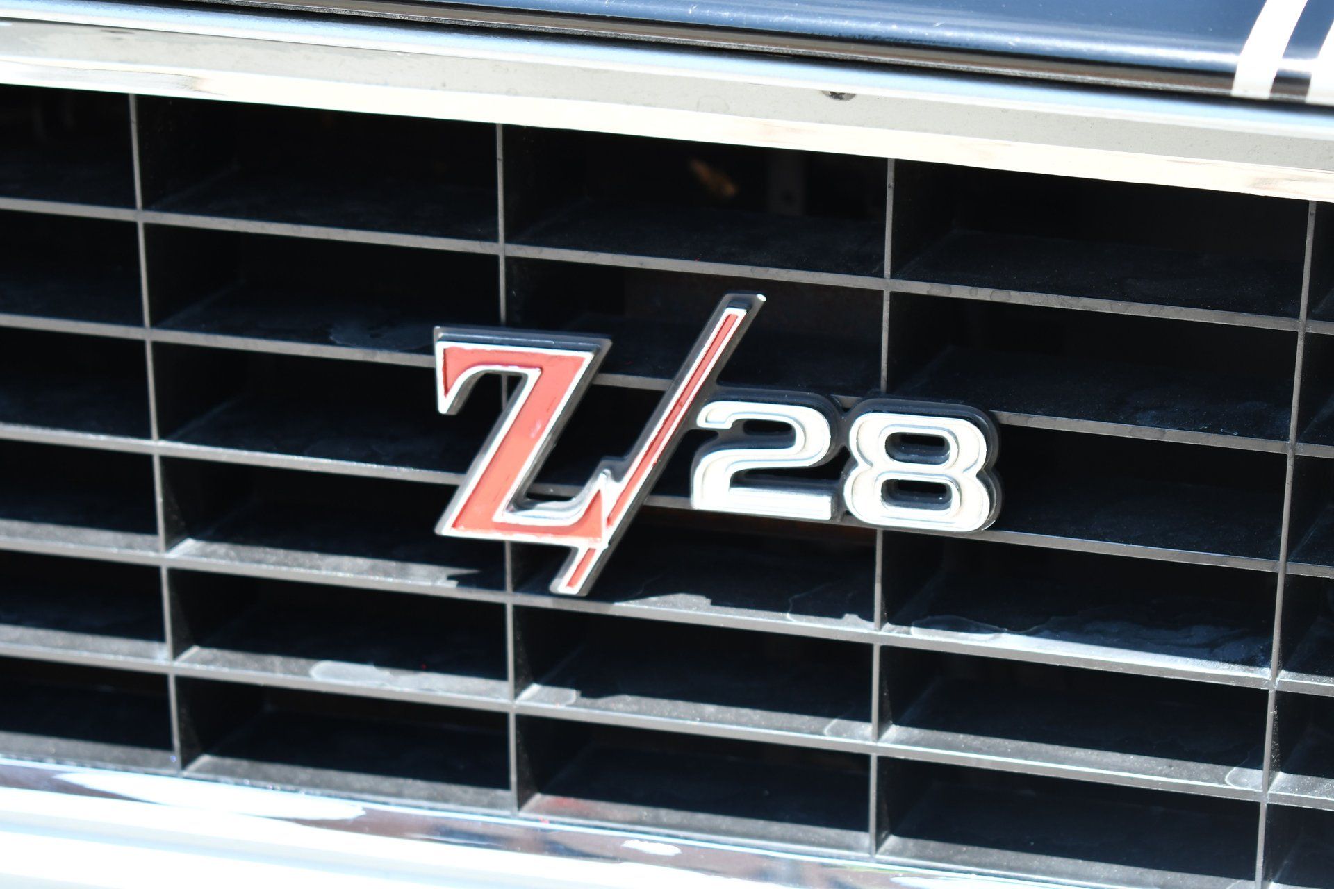 1969 CHEVROLET CAMARO Z28 - Image 9