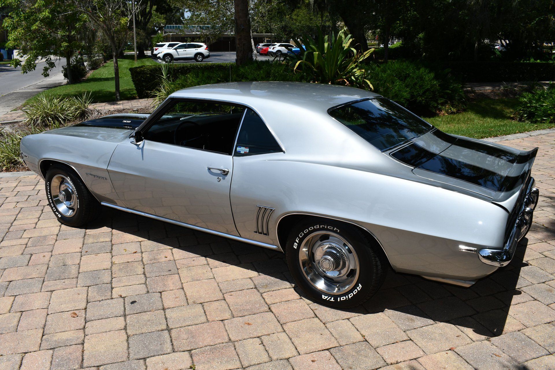 1969 CHEVROLET CAMARO Z28 - Image 6