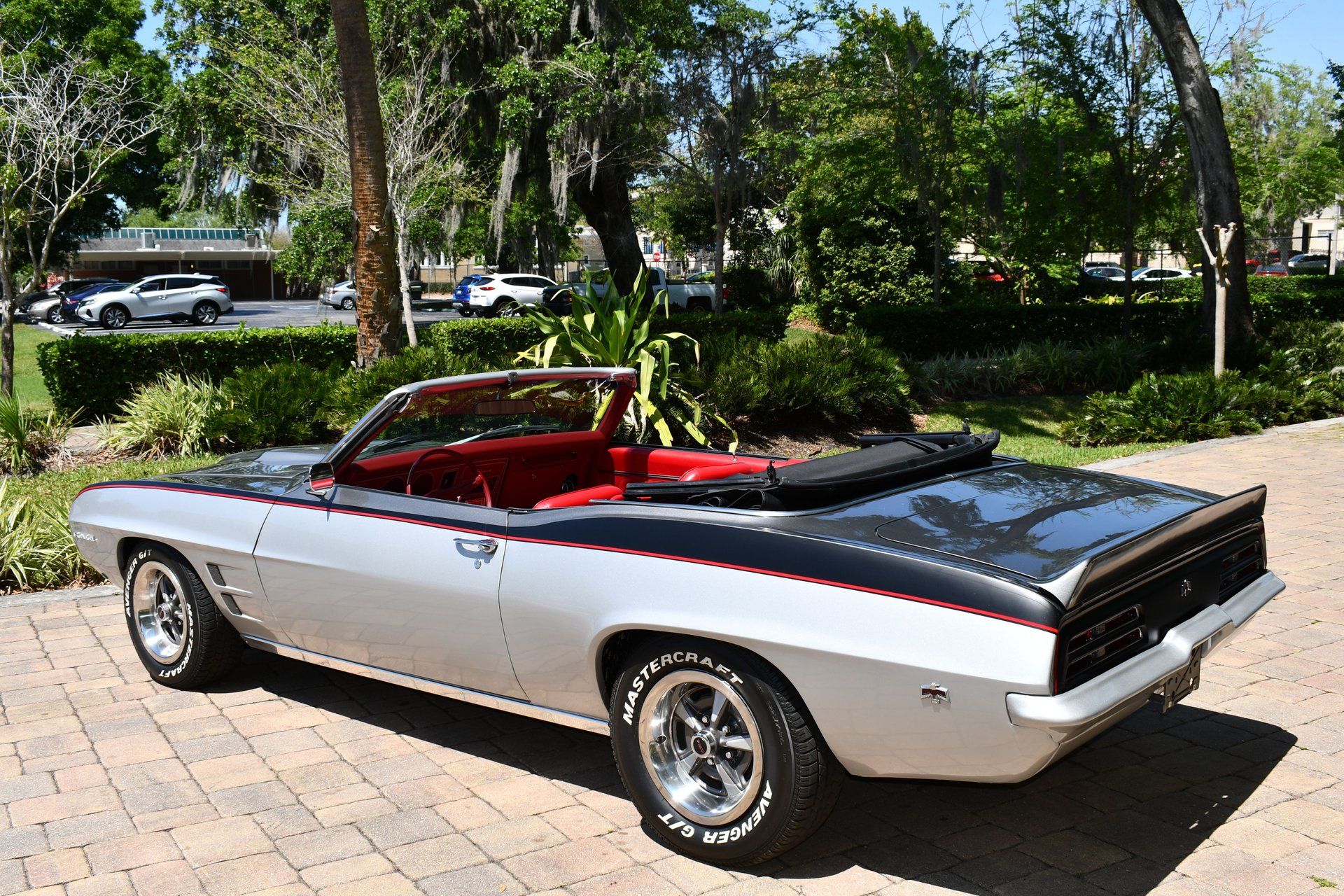 1969 PONTIAC FIREBIRD - Image 11