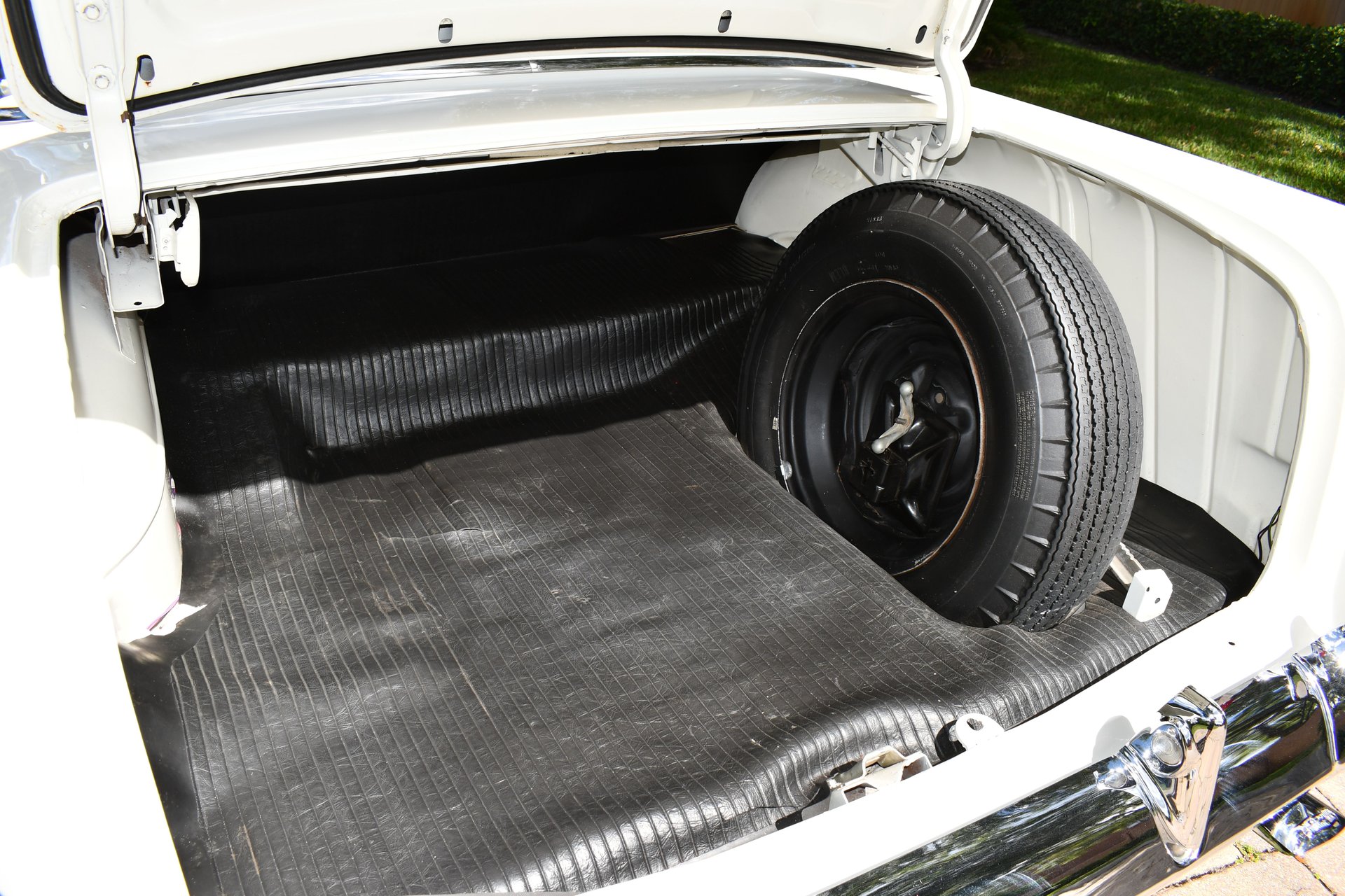 1956 CHEVROLET BEL AIR - Image 16