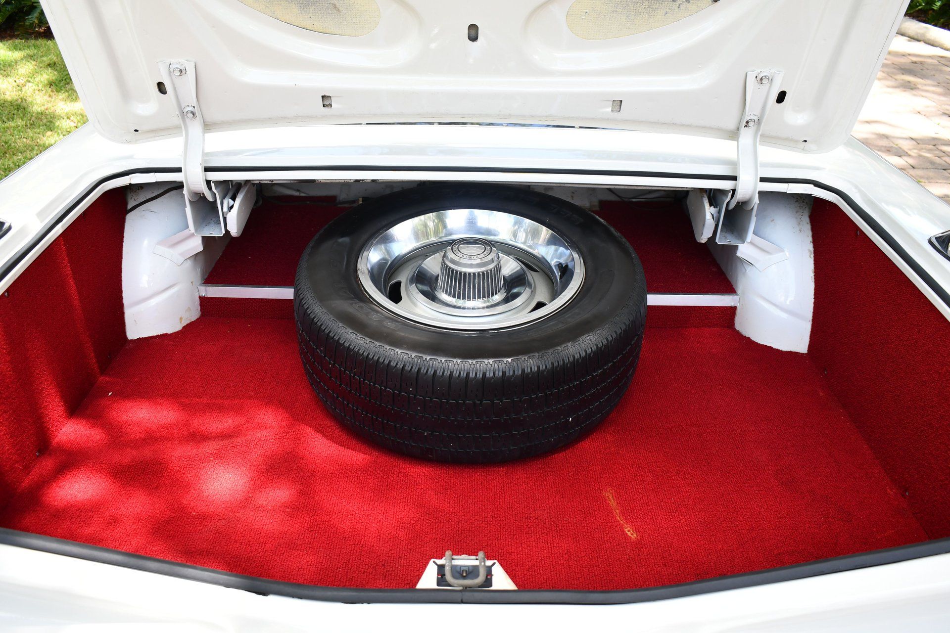 1960 CHEVROLET IMPALA - Image 15